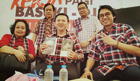 keluarga-hoegeng
